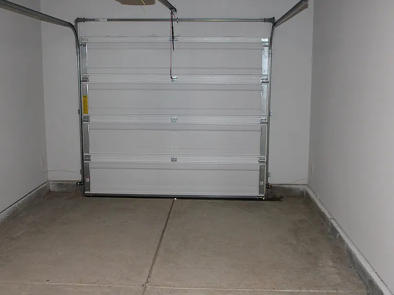 784 Grovebury Ct — Photo 18