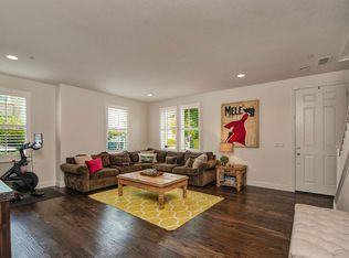 577 Sapphire St, Petaluma, CA 94952