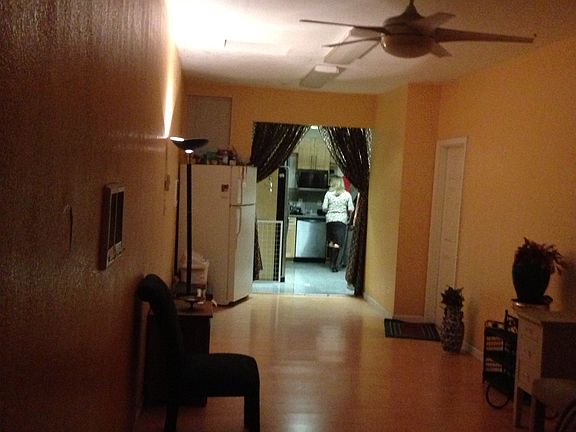 3rd image of 6323-6325 3rd St