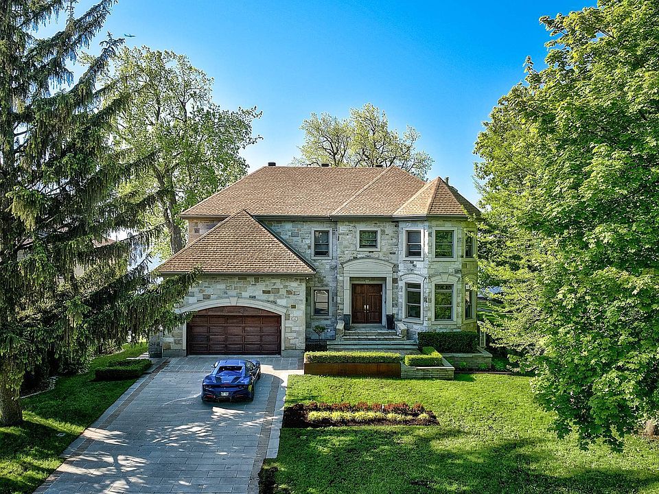 1st image of 12 Avenue Stewart