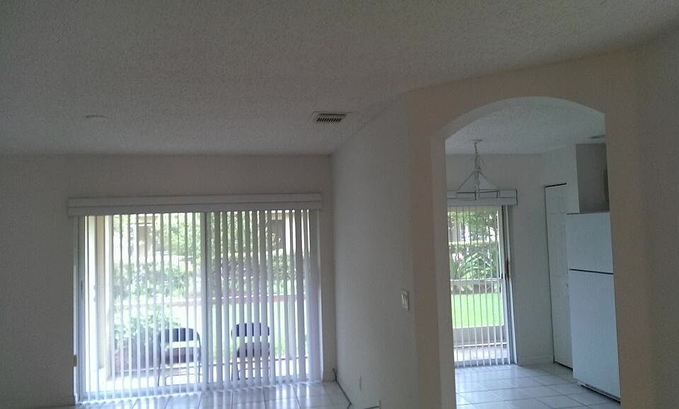 Living Room/Kitchen View