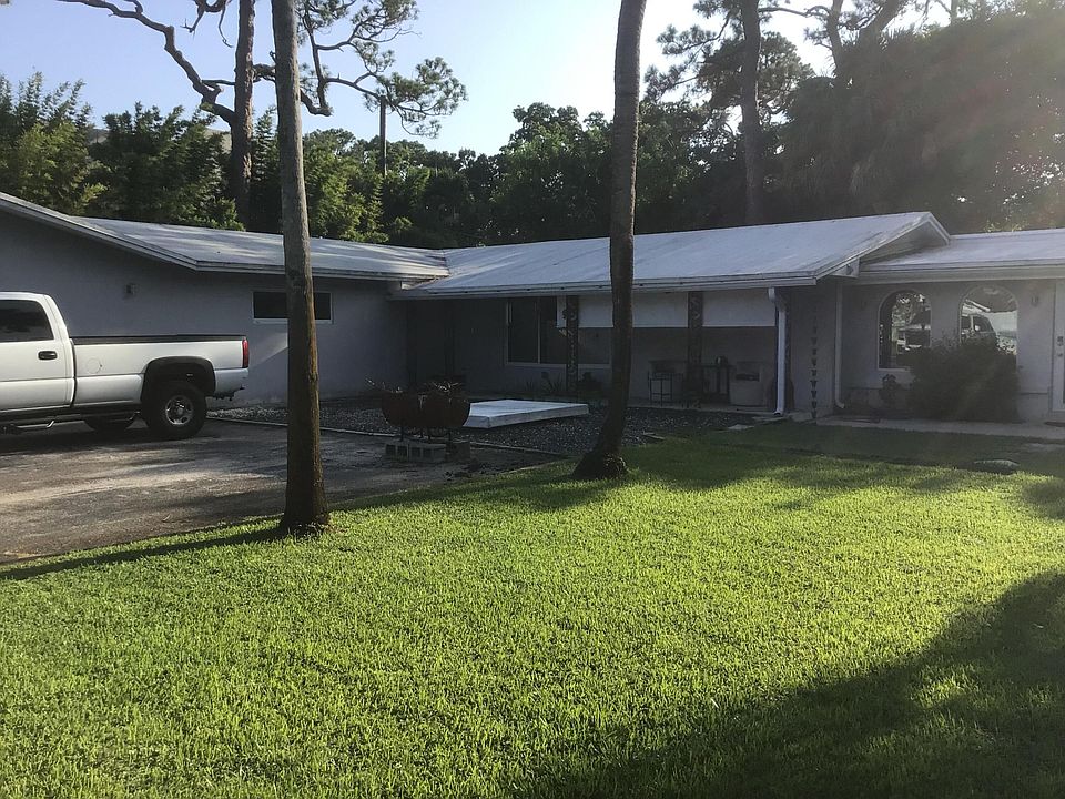1st image of 2019 SW 29th Avenue