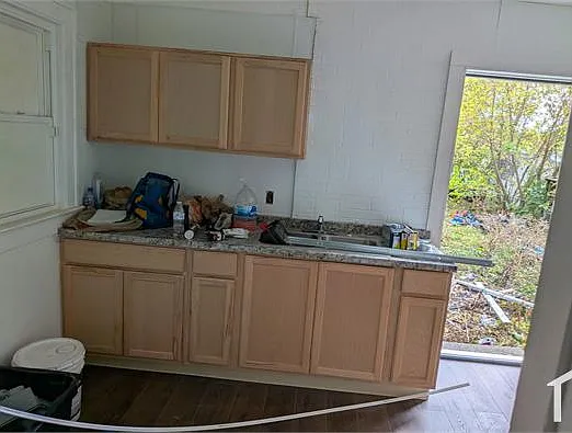 2 bed, 865 sqft, $900 — Photo 3