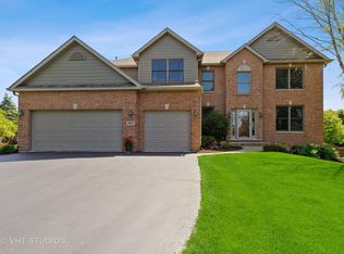 8614 Saint Moritz Dr, Spring Grove, IL 60081