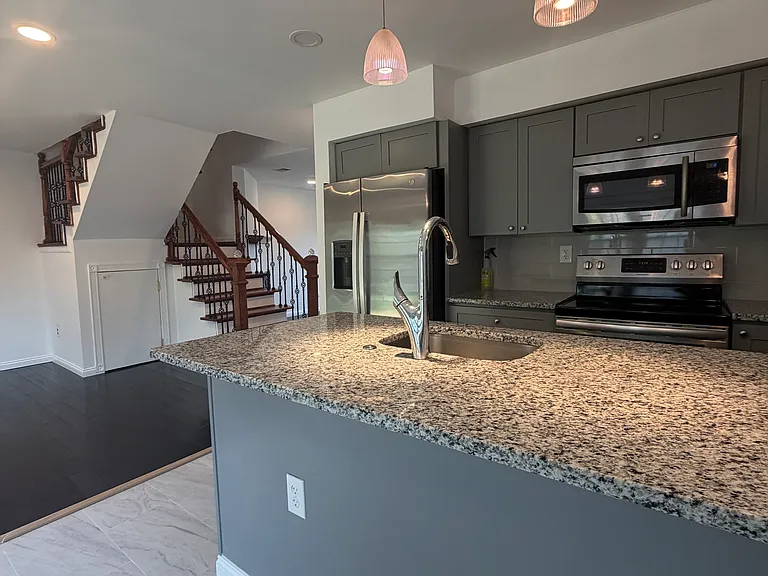 8426 Brunswick Pl — Photo 25