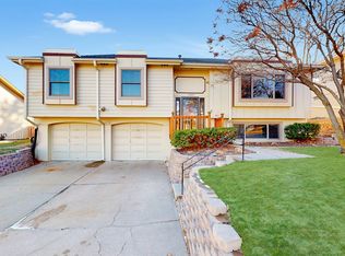 11205 Farnam St, Omaha, NE 68154