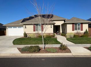 3076 Rae Creek Dr, Chico, CA 95973