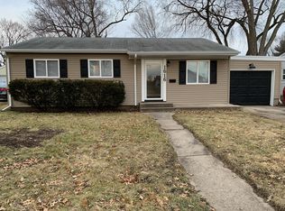 1616 Evans Ave, Loves Park, IL 61111