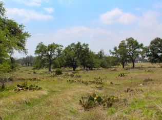 152 Elan Ln, Harper, TX 78631