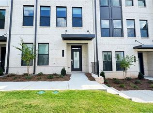 104 Holt Ln, Lawrenceville, GA 30046