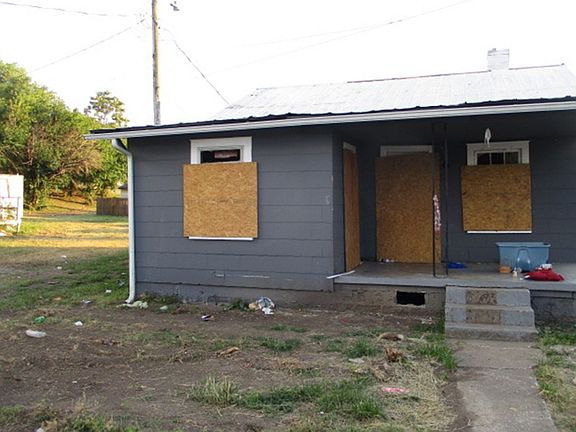 5th image of 101 Warren Ave