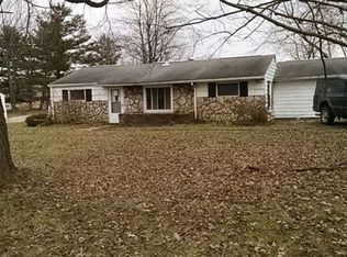 12726 Vincent Dr, Mantua, OH 44255