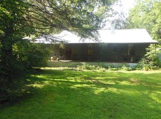 251 4 H Camp Rd, Fayetteville, WV 25840