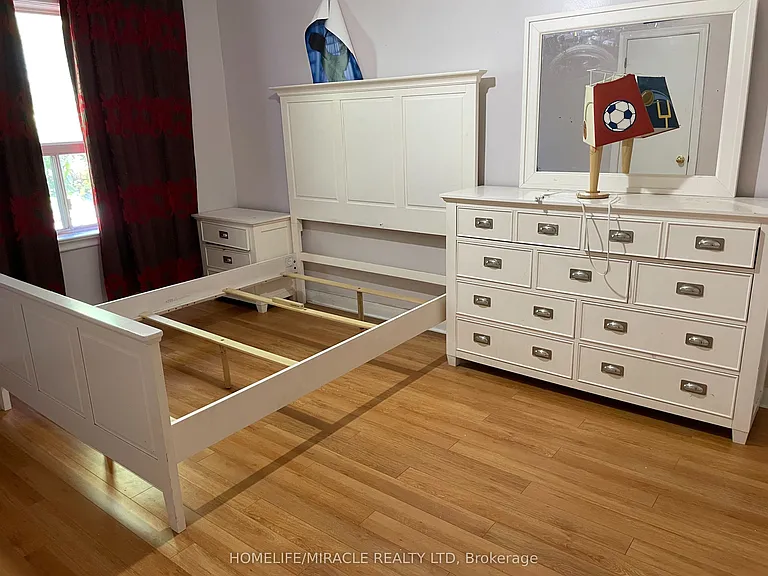 45 Martorino Dr #MAIN FLOOR — Photo 11