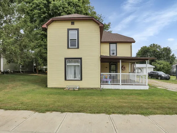 114 N Main St, Glenford, OH 43739