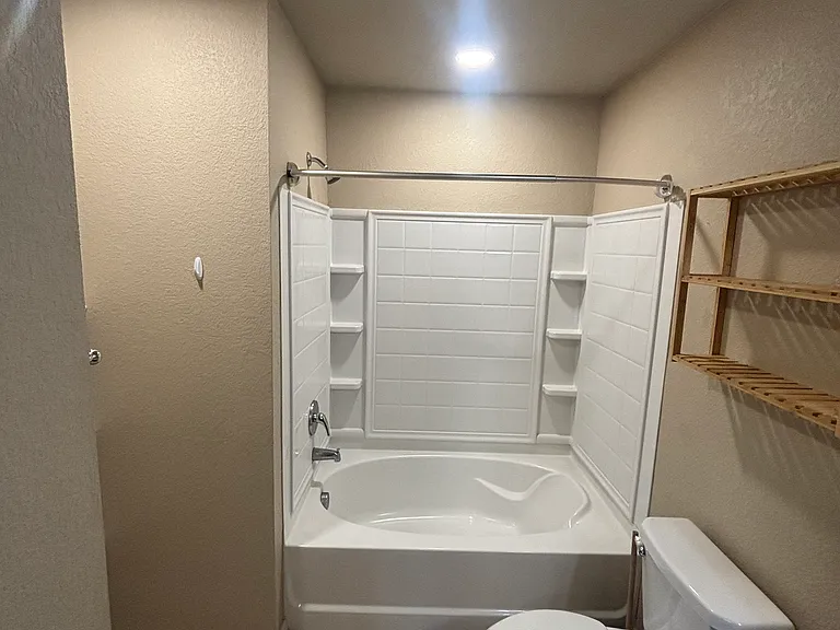 3020 Beechwood Dr — Photo 12