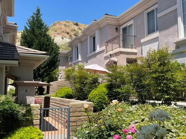 28971 Oak Spring Canyon Rd Unit 11, Canyon Country, CA 91387