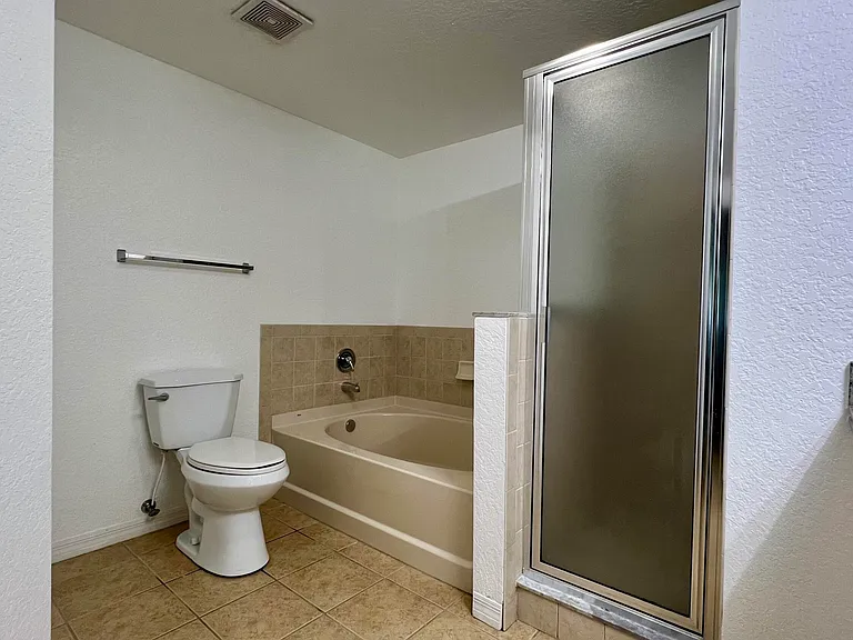 136 SW Peacock Blvd #19-104 — Photo 16