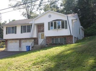 71 Robinwood Rd, Waterbury, CT 06708