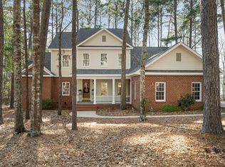 7 Abbeyville Ln, Hattiesburg, MS 39402
