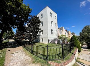 302 Todd Pl NE, Washington, DC 20002