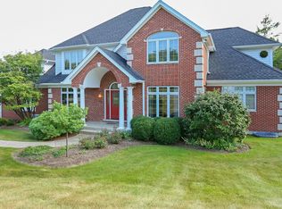 21940 N Rainbow Rd, Deer Park, IL 60010