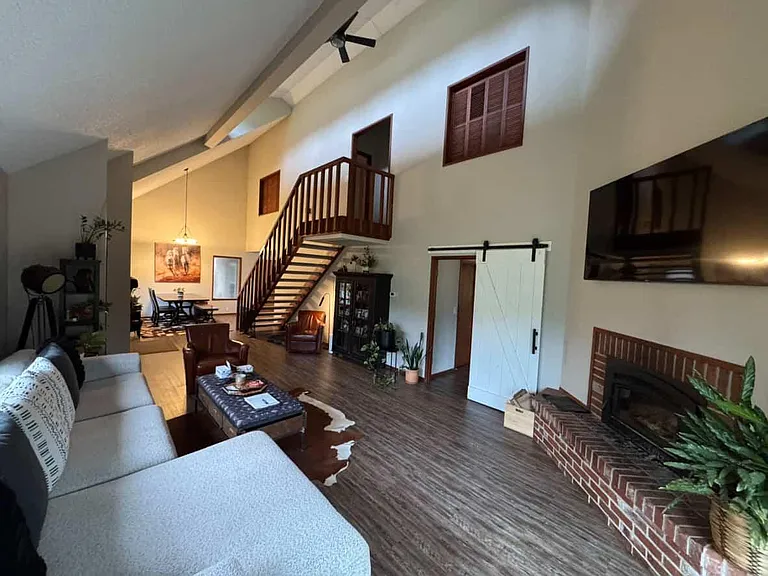 3732 Vitae Springs Rd S — Photo 7