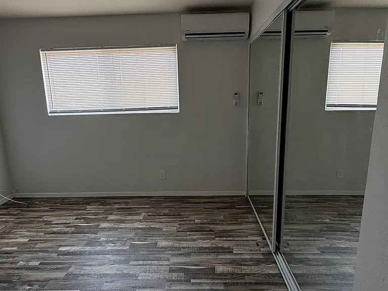 9023 Campo Rd — Photo 14