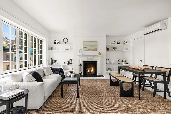 Sold by Compass | media 5