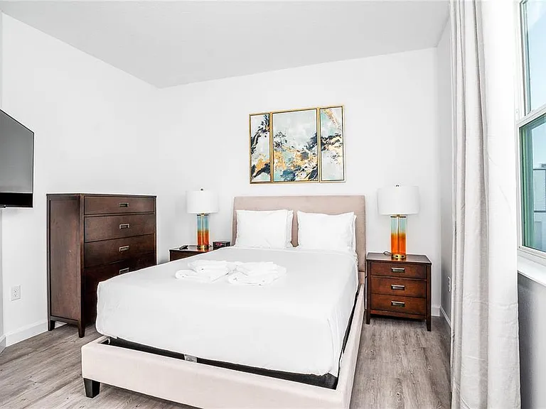 277 Famagusta Dr — Photo 3