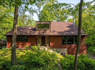 6214 Knollwood Dr, Oregon, WI 53575