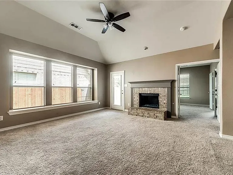 3429 Beekman Dr — Photo 10
