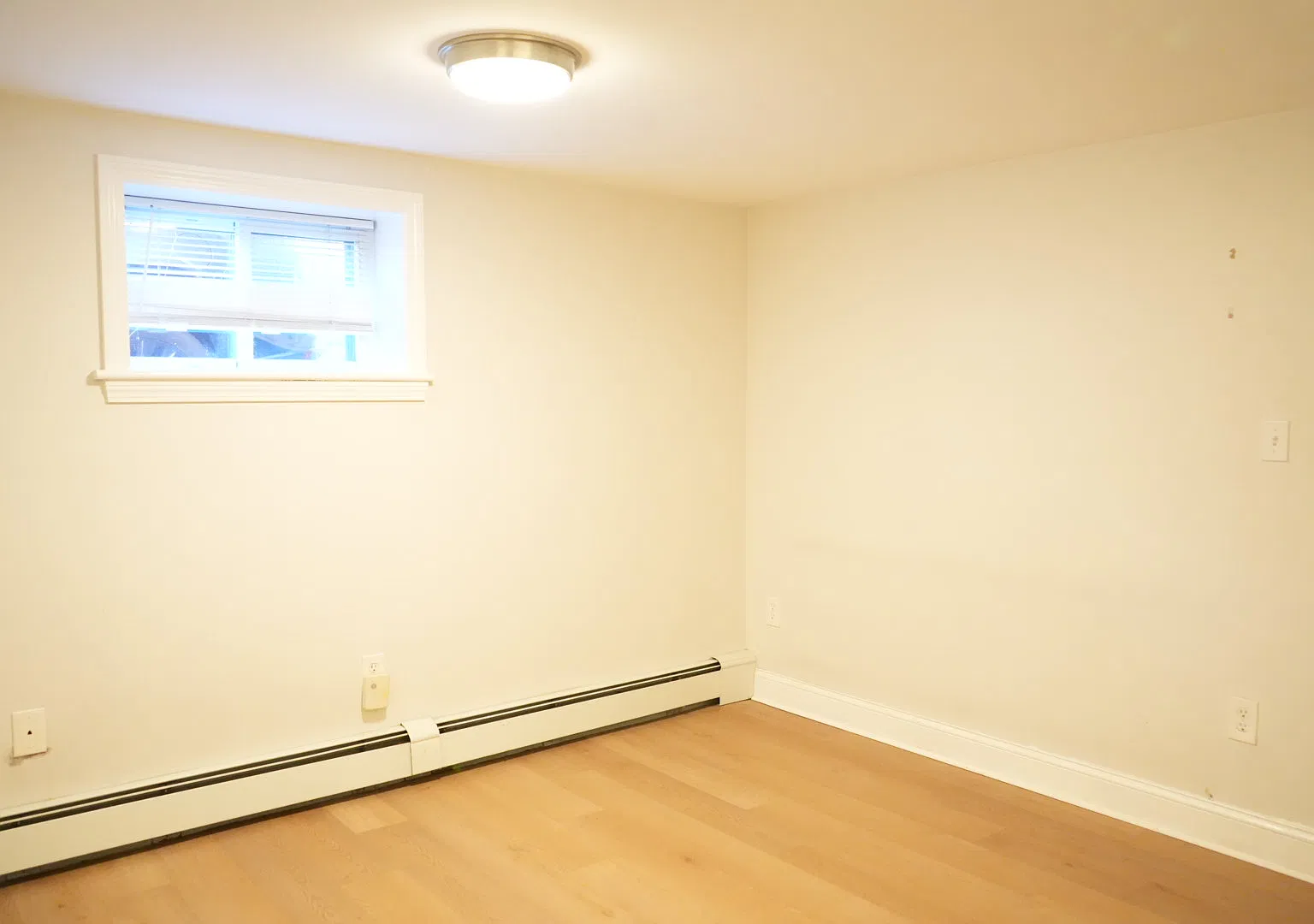 2 bed, $2,100 — Photo 4