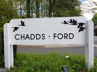 2024 Chadds Ford Dr, Reston, VA 20191