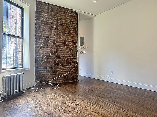 1st image of 215 E 4th St #1B