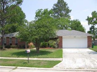 220 Driftwood Cir, Slidell, LA 70458