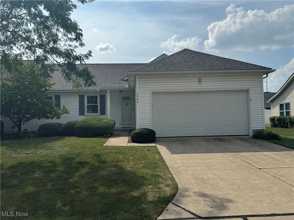 3986 Kelly Ln, Medina, OH 44256