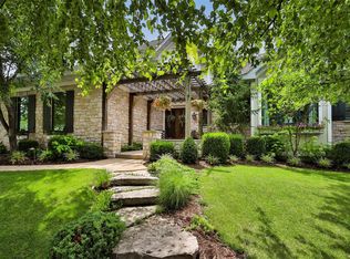 720 E Madison Ave, Saint Louis, MO 63122