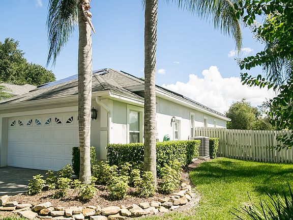 3rd image of 3736 Manteo Cir
