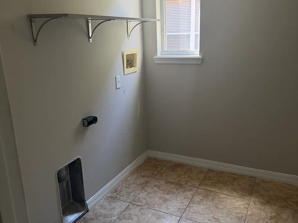 1331 Little Gem Loop