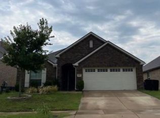 2613 Cannon Ct, Glenn Heights, TX 75154