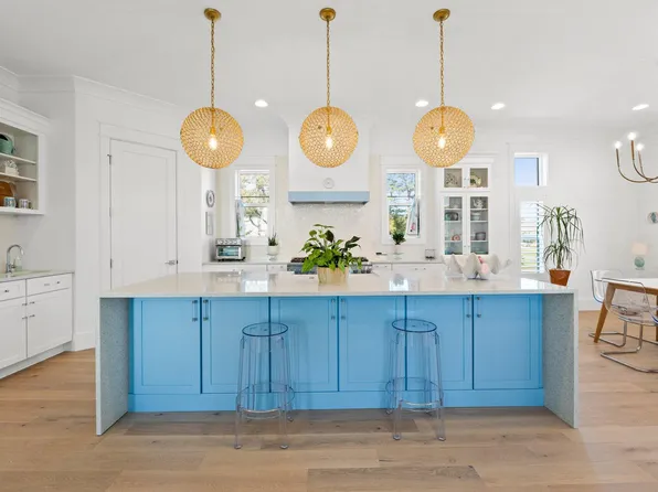 479 Ridge Rd, Santa Rosa Beach, FL 32459