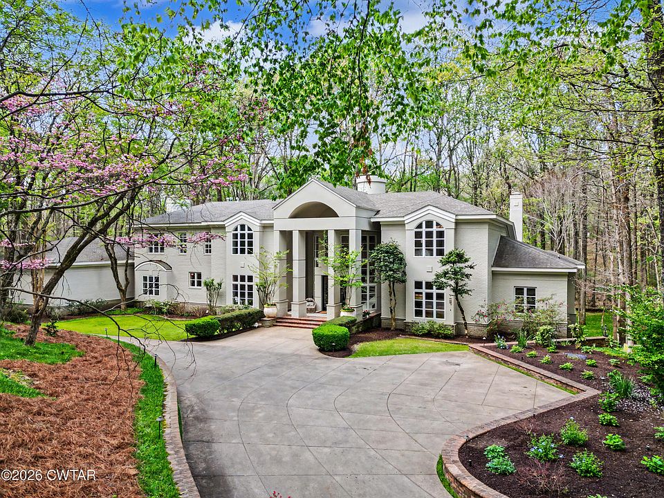 1st image of 9 Windwood Dr