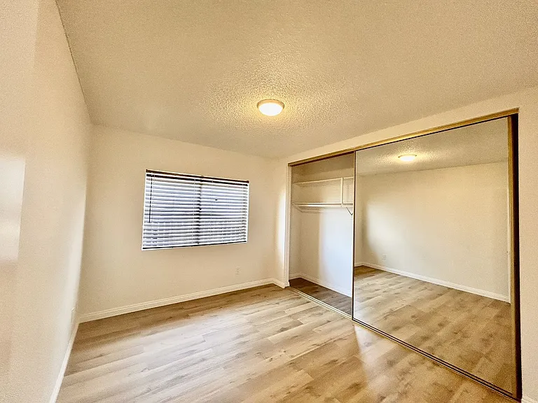 1340 W 255th St #1 — Photo 7