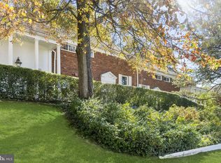 3249 Gunston Rd, Alexandria, VA 22302