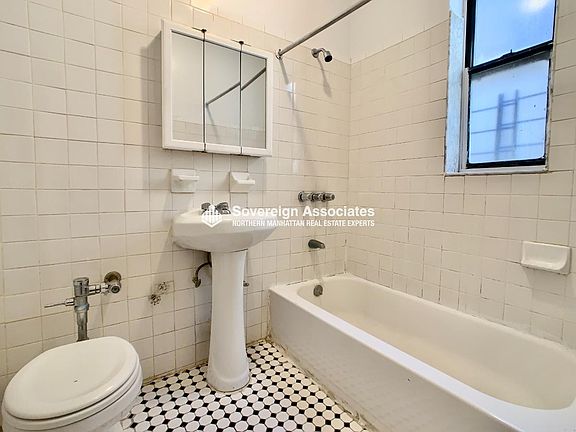 4th image of 76 Vermilyea Ave APT 34