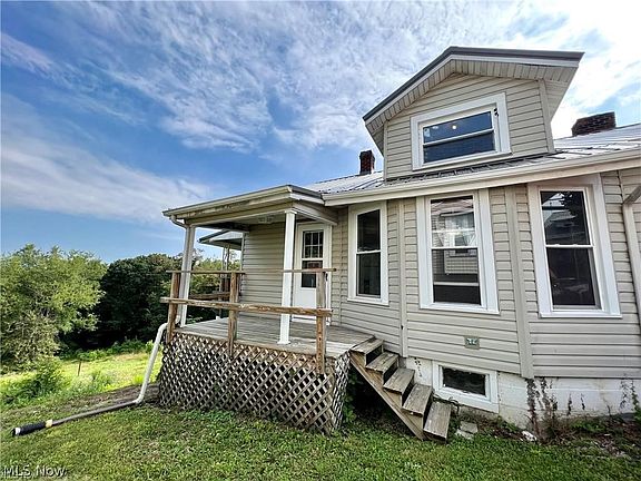 5th image of 136 W Steubenville St