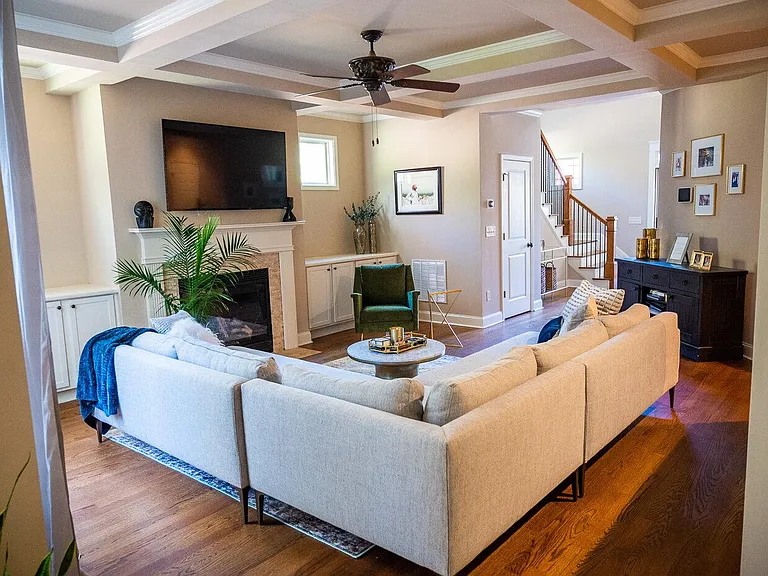 2663 Oak Leaf Pl SE — Photo 3