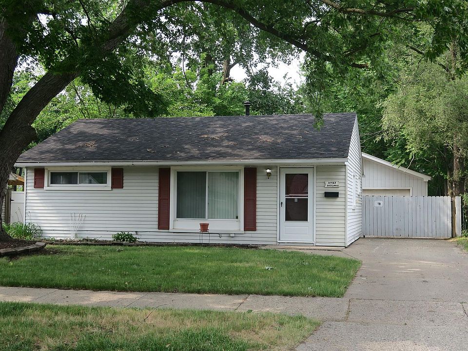 1st image of 35720 Hazelwood St