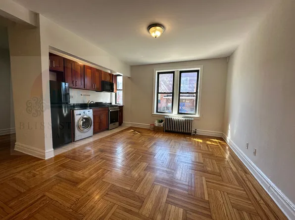 47-60 39th Pl #1F, Sunnyside, NY 11104